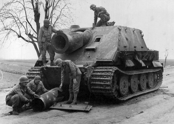 Sturmmörser Tiger neboli Sturmtiger
