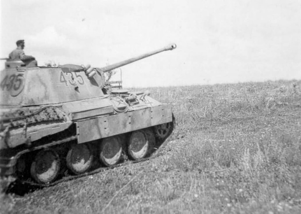 tank PzKpfw V Panther