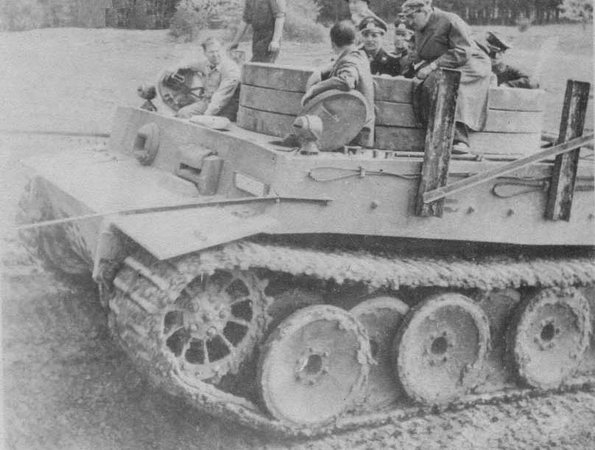 tank PzKpfw VI Tiger