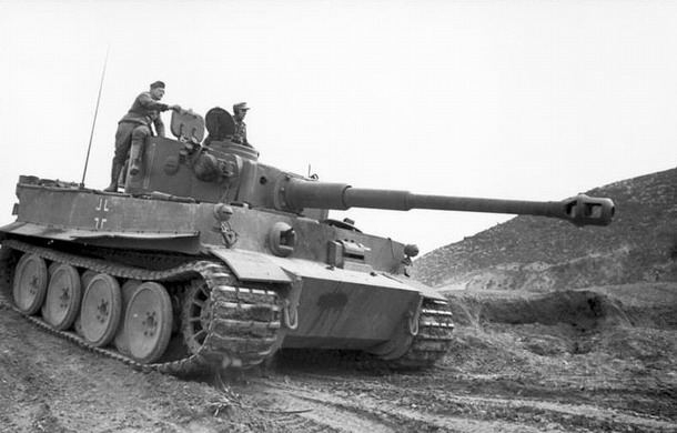 tank PzKpfw VI Tiger