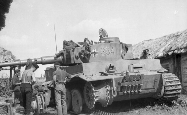 tank PzKpfw VI Tiger