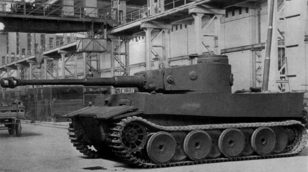 tank PzKpfw VI Tiger